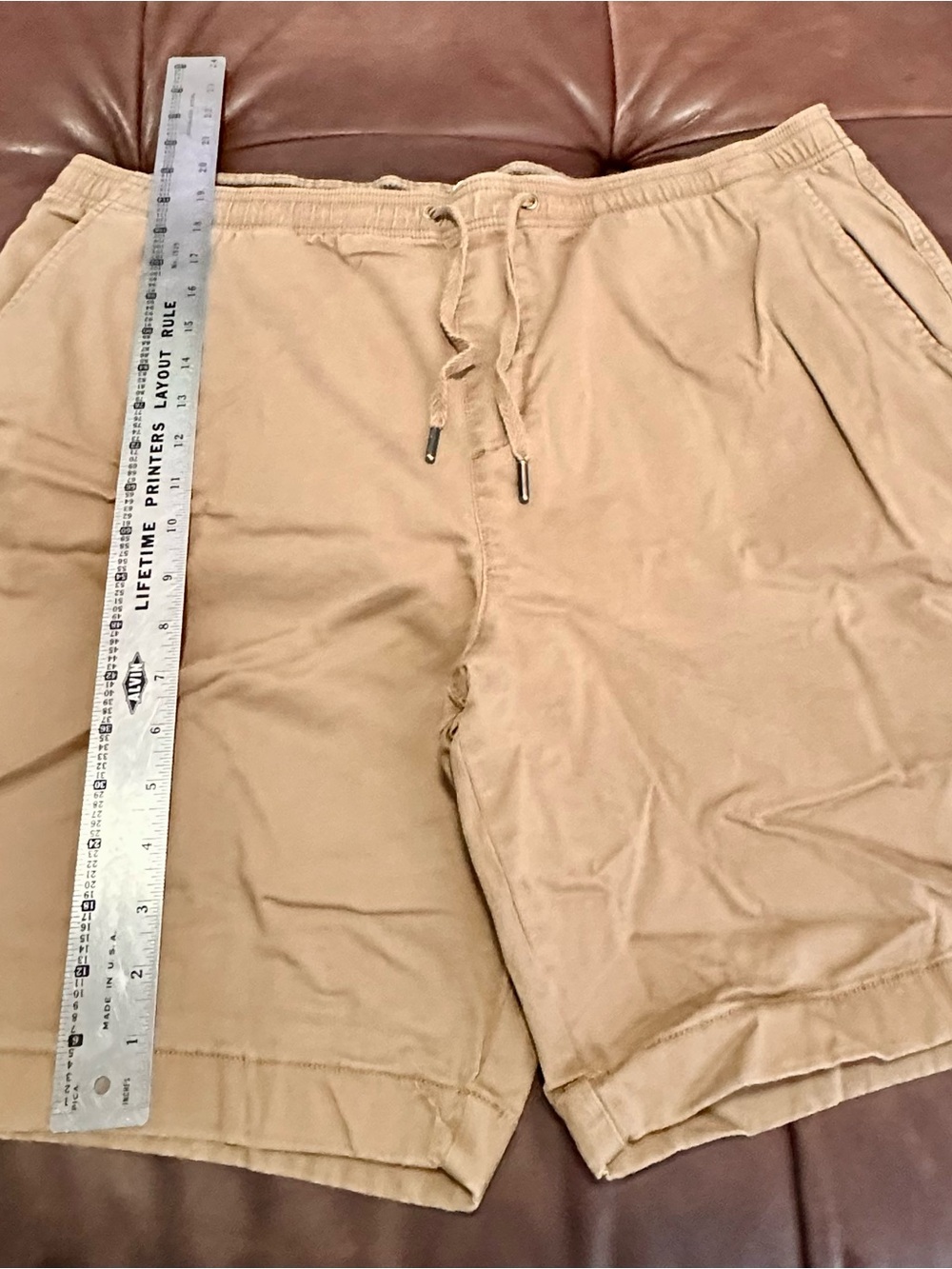 Men's GAP Drawstring Shorts in Tan